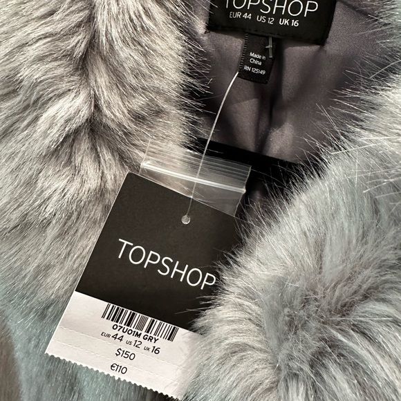 NWT TOPSHOP CLAIRE FAUX FUR COAT GRAY SIZE 12US - Picture 3 of 4